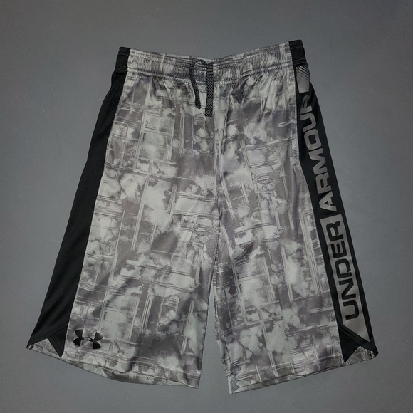Under Armour Other - Boy's Under Armour Shorts